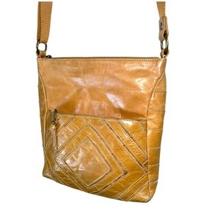 The Sak Crossbody Bag Purse Tan Leather Medium Hippie Boho Retro Patchwork